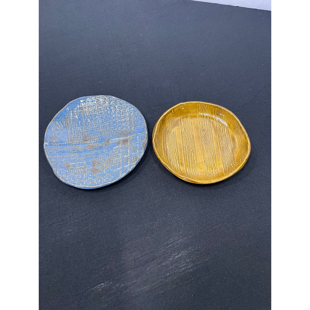 Studio Pottery Trinket Dishes Set of 2 Signed SE 21 Blue Yellow Textured Plates